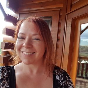 Meet your Posher, Jen